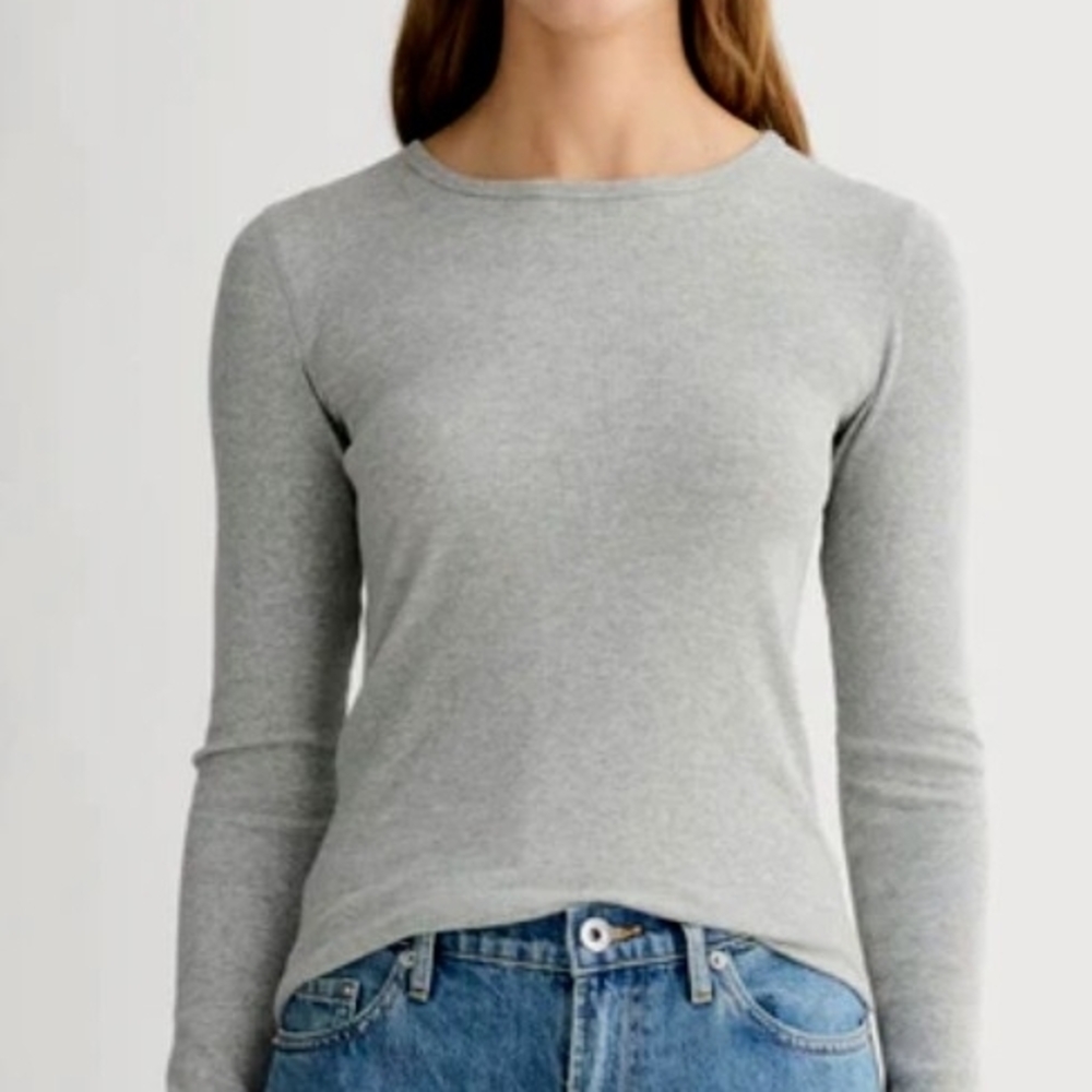 Everlane Heather Gray Long Sleeve Crewneck Thermal Top